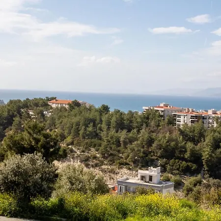 Spacious Perfect Flat With Private Pool * Kusadasi