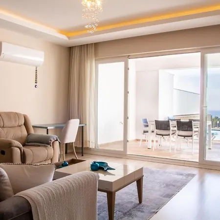 Spacious Perfect Flat With Private Pool Kusadasi