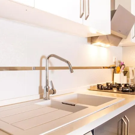 Spacious Perfect Flat With Private Pool * Kusadasi