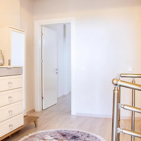 Spacious Perfect Flat With Private Pool Apartment Kusadasi